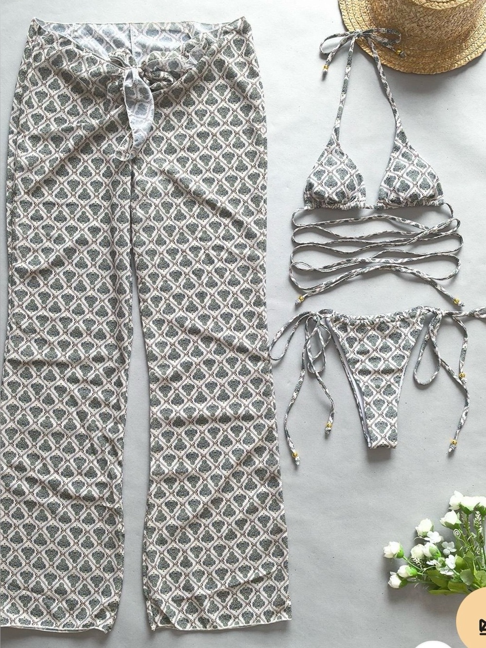 Bikini set with cover up - Picture 4 of 7